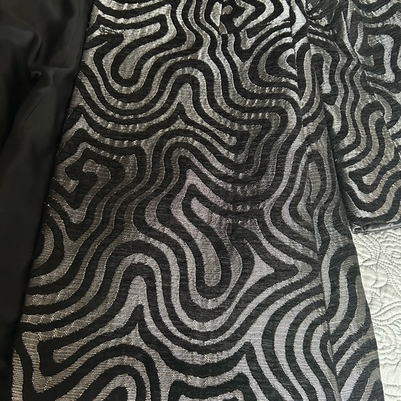 Coat - Picture 9 of 13